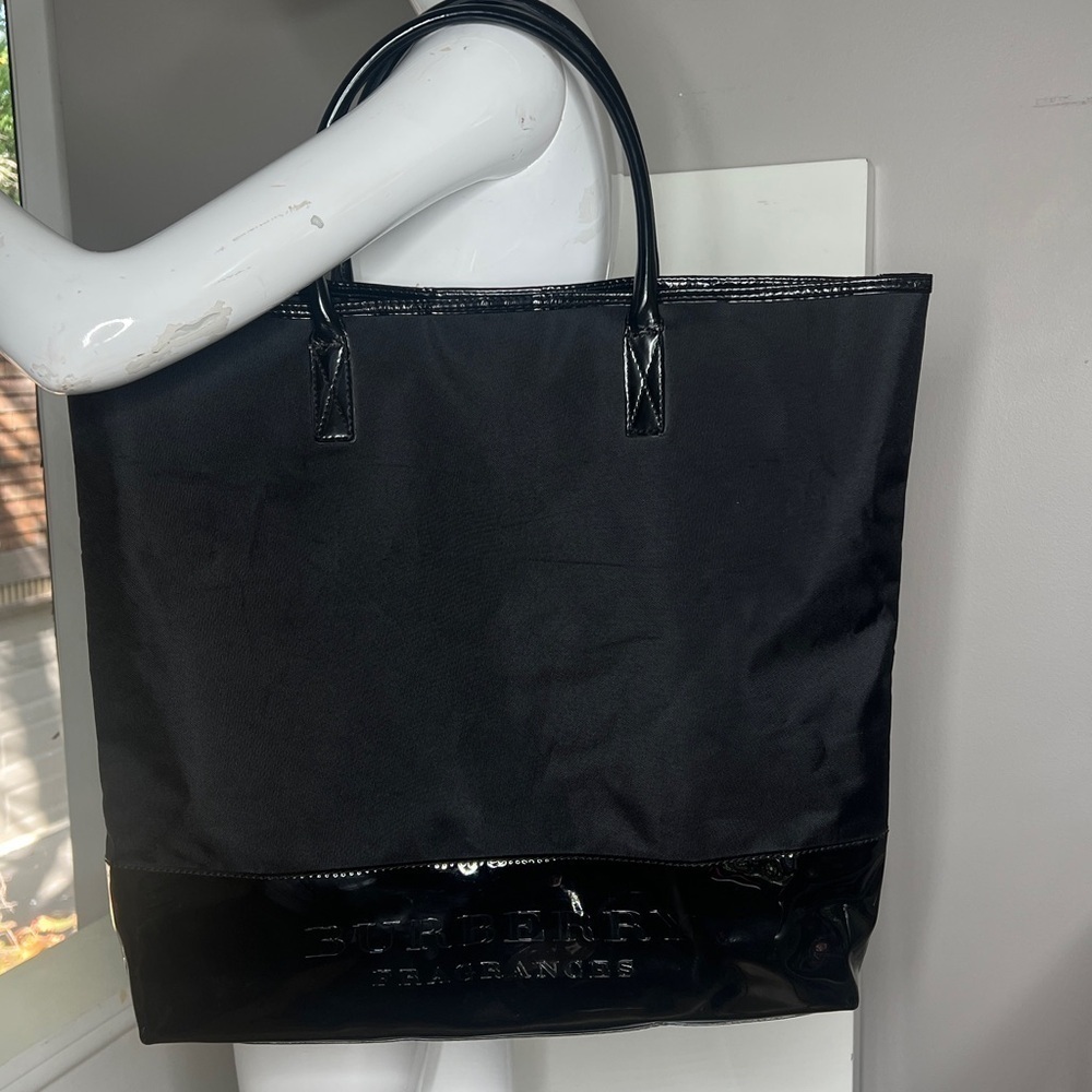 Large Burberry Frangances Black Semi Structured Nylon Patent Tote Shoulder Bag
